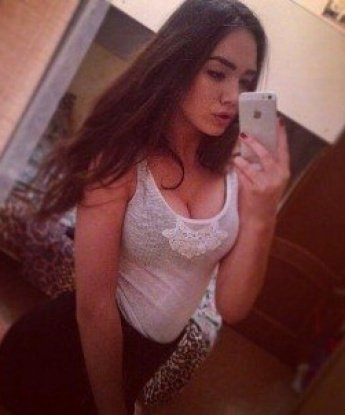 сладкий! ☺️ Я та, о чем ты всегда мечтал... Креативная и опытная индивидуалка из Москвы. ✨ Встречусь с тобой в уютной атмосфере и покажу тебе всю мою нежность и страсть. 💋 Мои услуги настолько широки, что ты точно найдешь свое удовольствие. 😉 Фото – настоящие, без фотошопа, чтобы ты убедился в этом сам! 📸 Мои клиенты всегда остаются довольными и оставляют самые горячие отзывы. 🔥 Живу в Москве и готова встретиться с тобой прямо сейчас. 🏙️ Позвони мне и мы погрузимся в мир наслаждения вместе. 😘 Аня